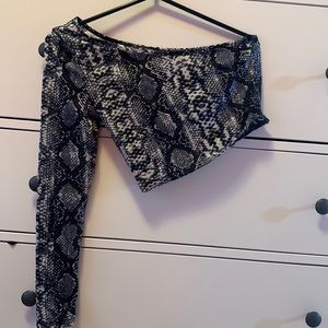 Shein size medium, not stretchy one shoulder top